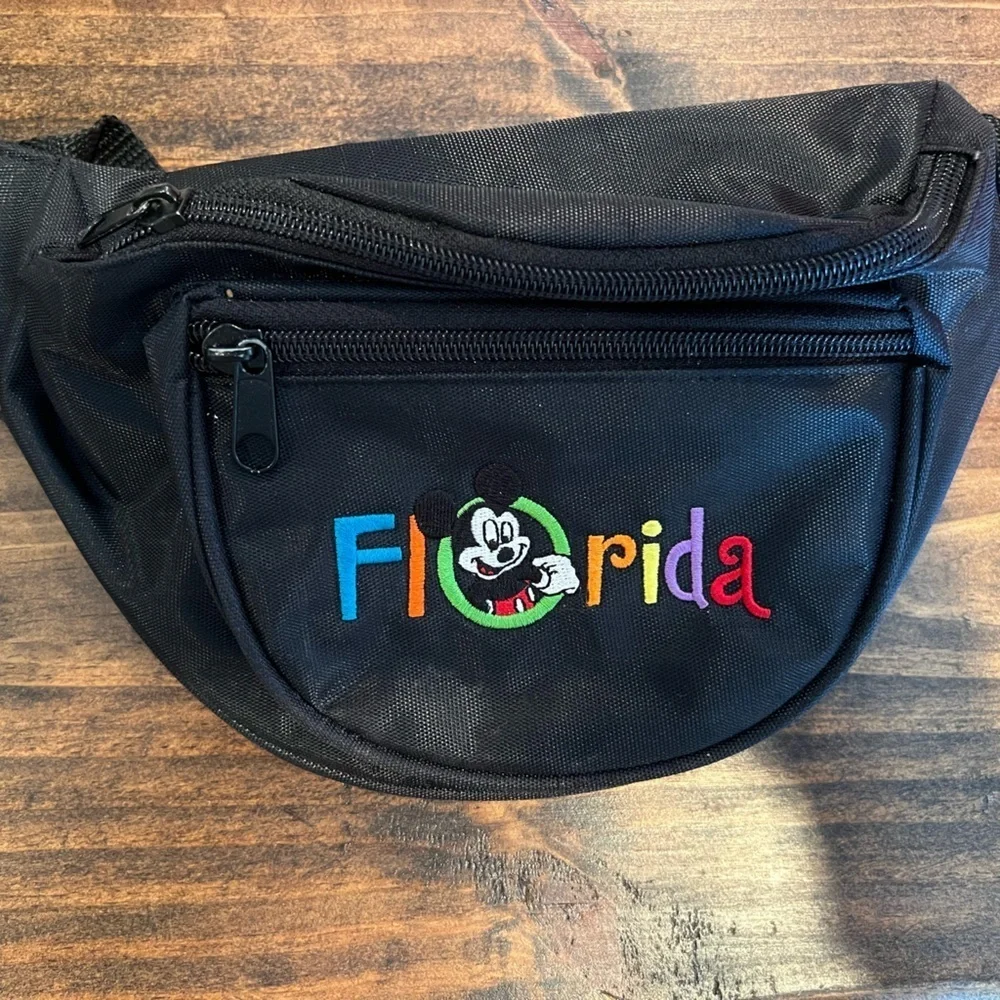 Walt Disney World, Mickey, Florida, fanny pack, black, EUC, vacation, travel